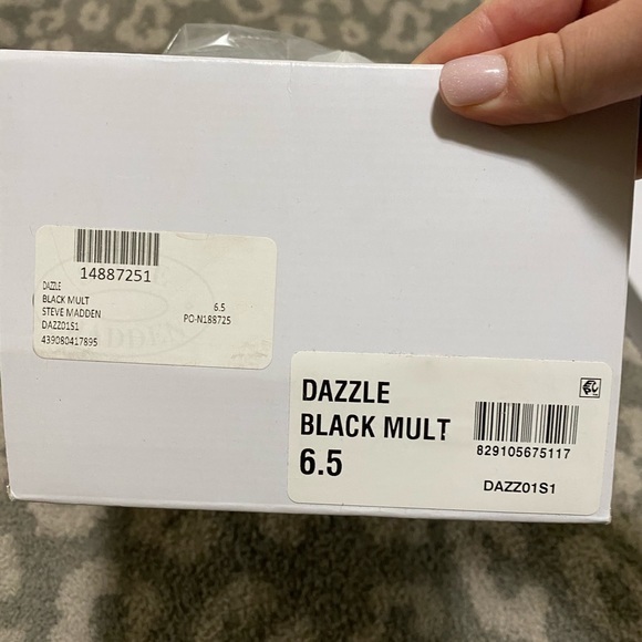 Steve Madden Slides - Picture 2 of 6